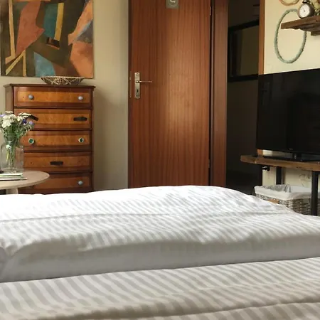 Nocleg ze śniadaniem Pension Trent