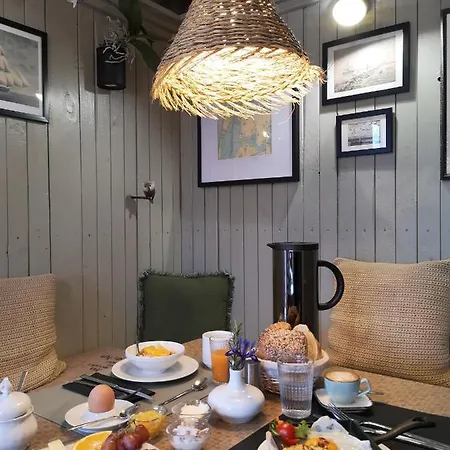 Pension Trent Bed & Breakfast